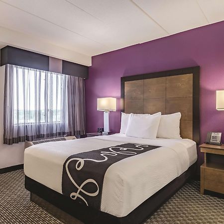 Hotel La Quinta By Wyndham Warwick Providence Airport Esterno foto