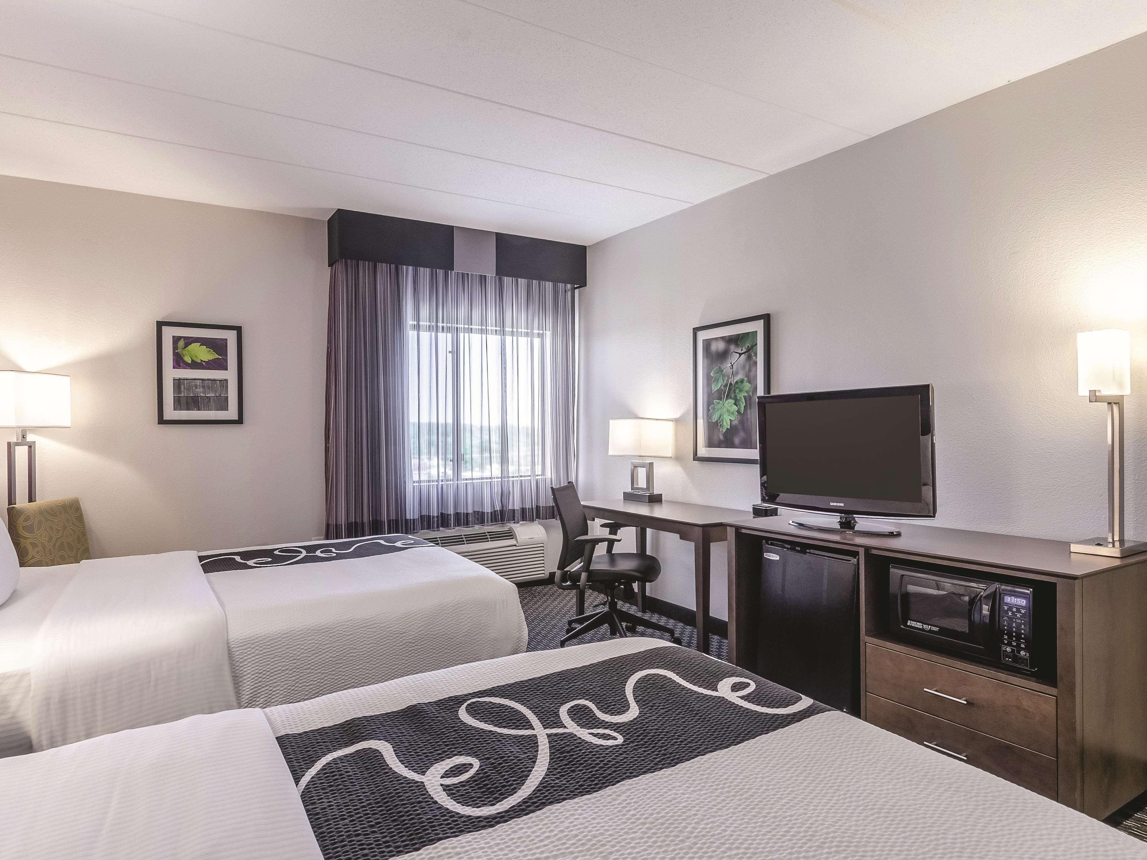 Hotel La Quinta By Wyndham Warwick Providence Airport Esterno foto