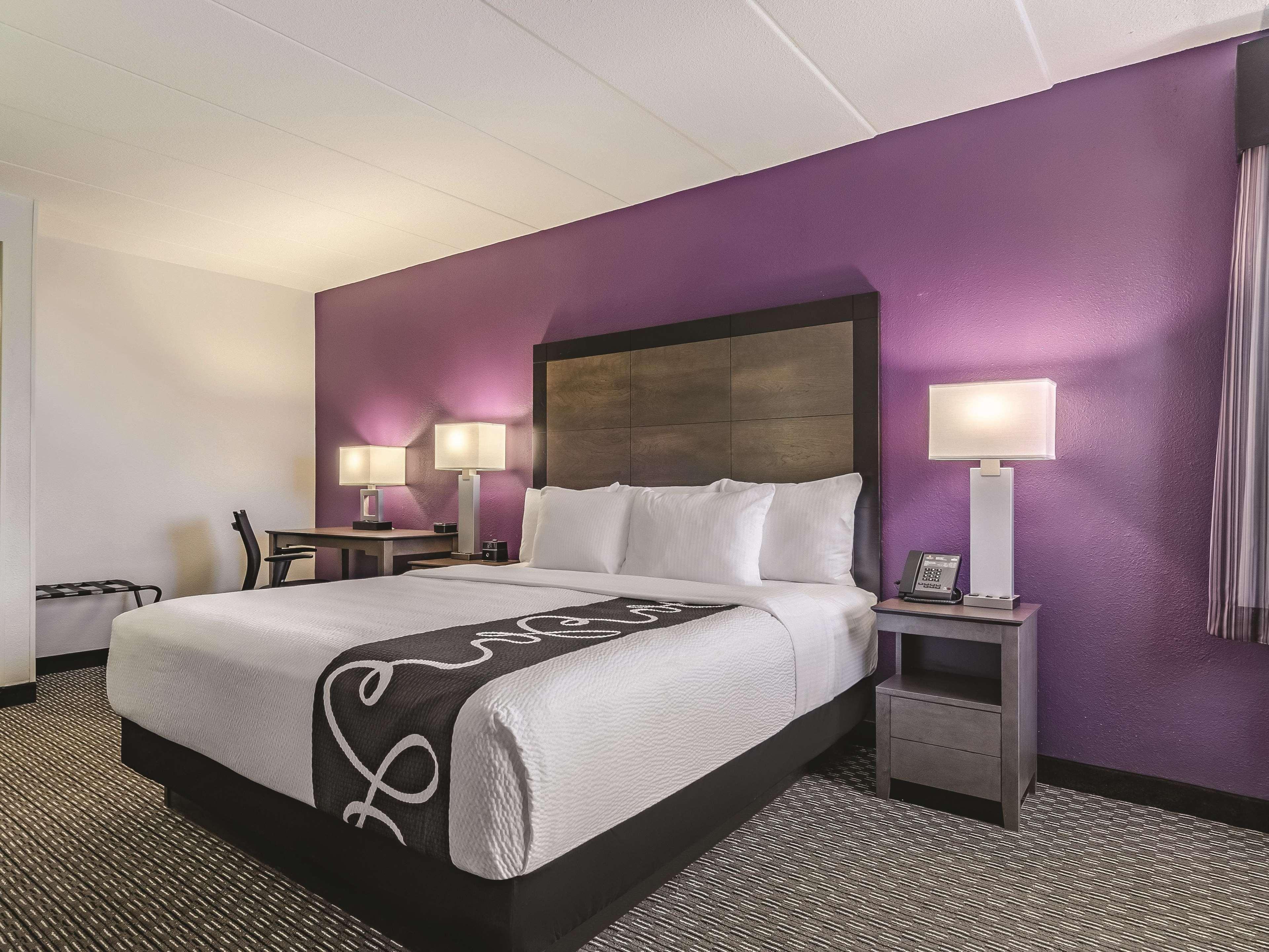 Hotel La Quinta By Wyndham Warwick Providence Airport Esterno foto