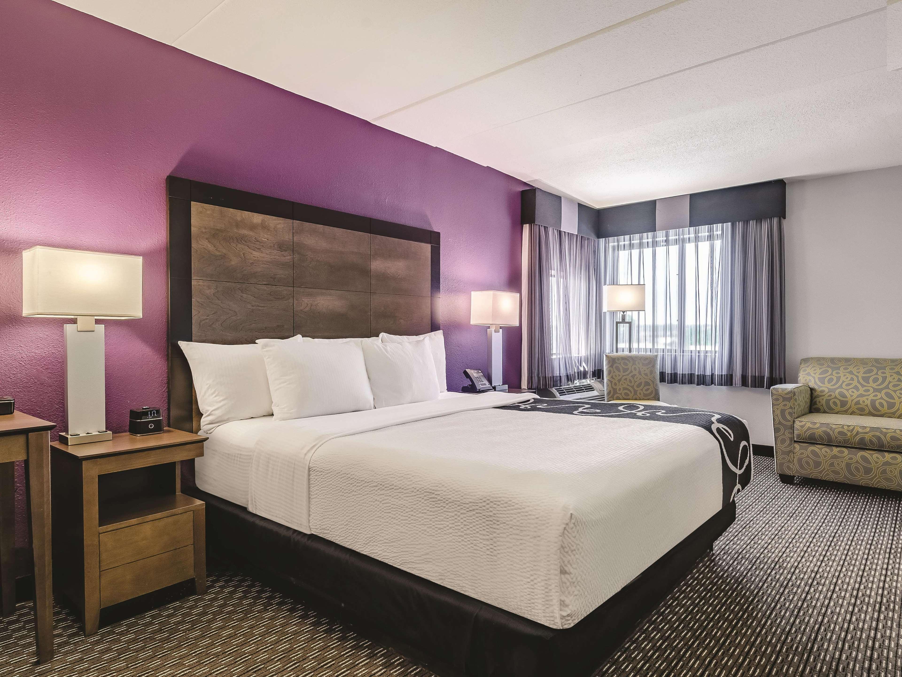 Hotel La Quinta By Wyndham Warwick Providence Airport Esterno foto