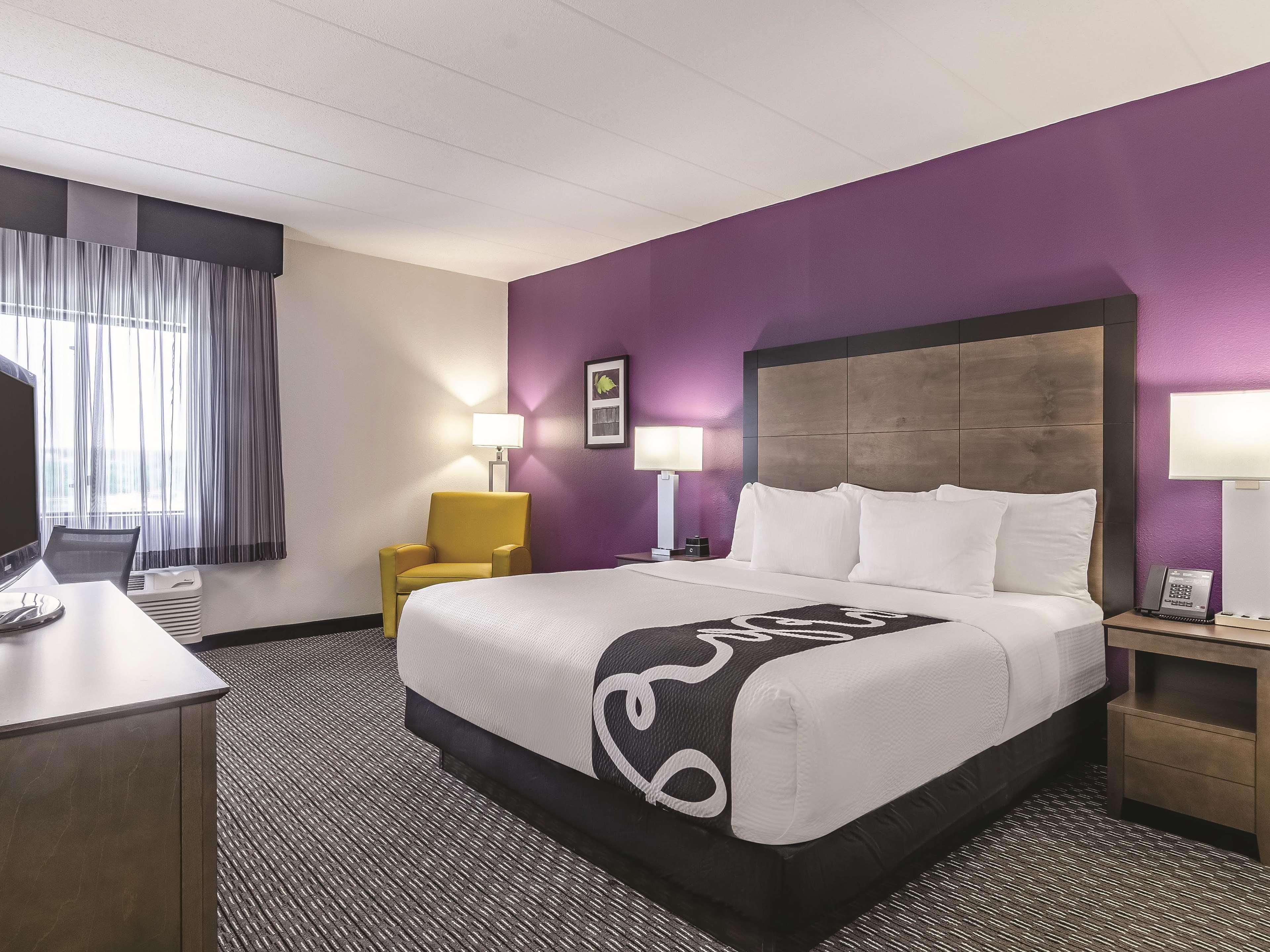 Hotel La Quinta By Wyndham Warwick Providence Airport Esterno foto