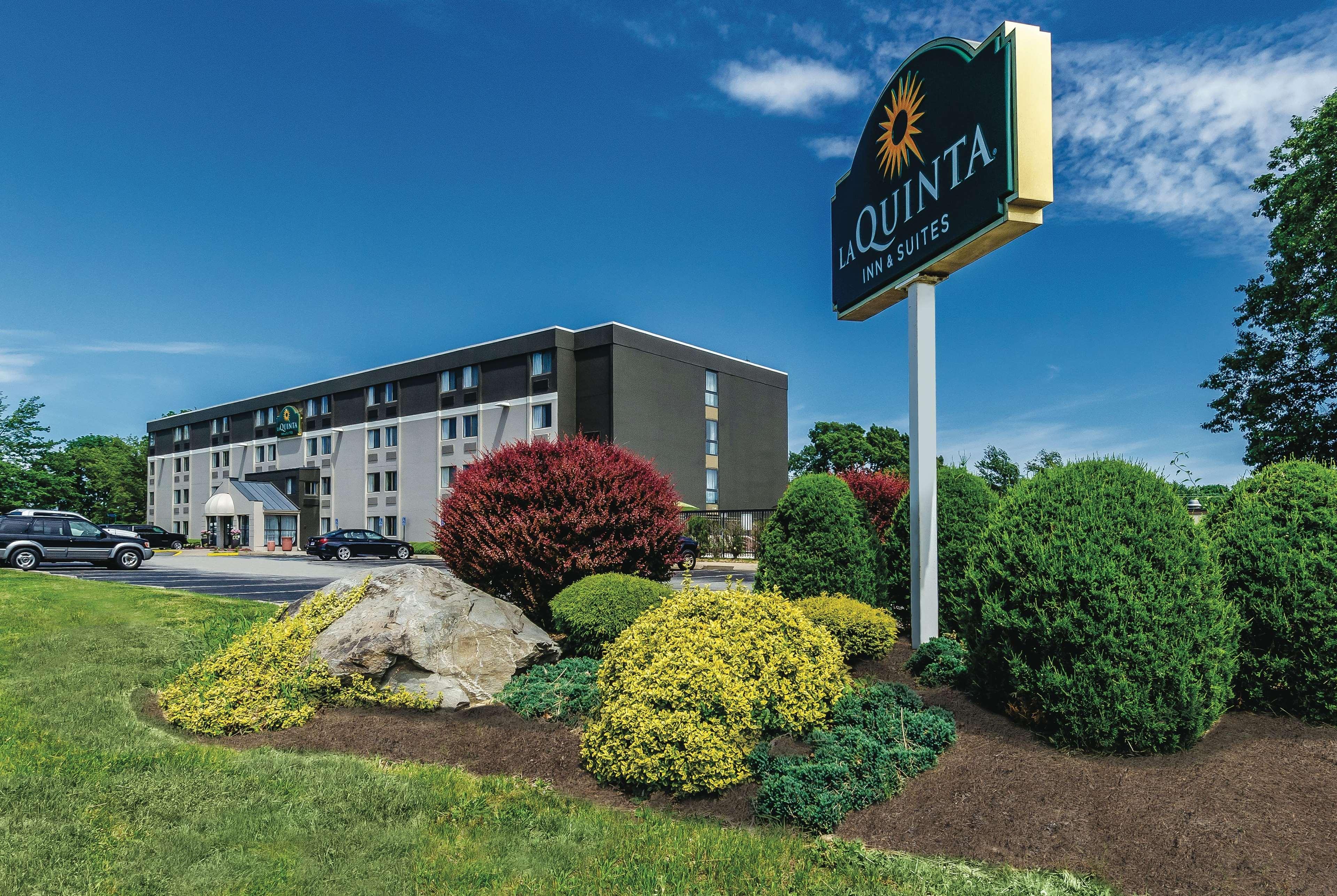 Hotel La Quinta By Wyndham Warwick Providence Airport Esterno foto