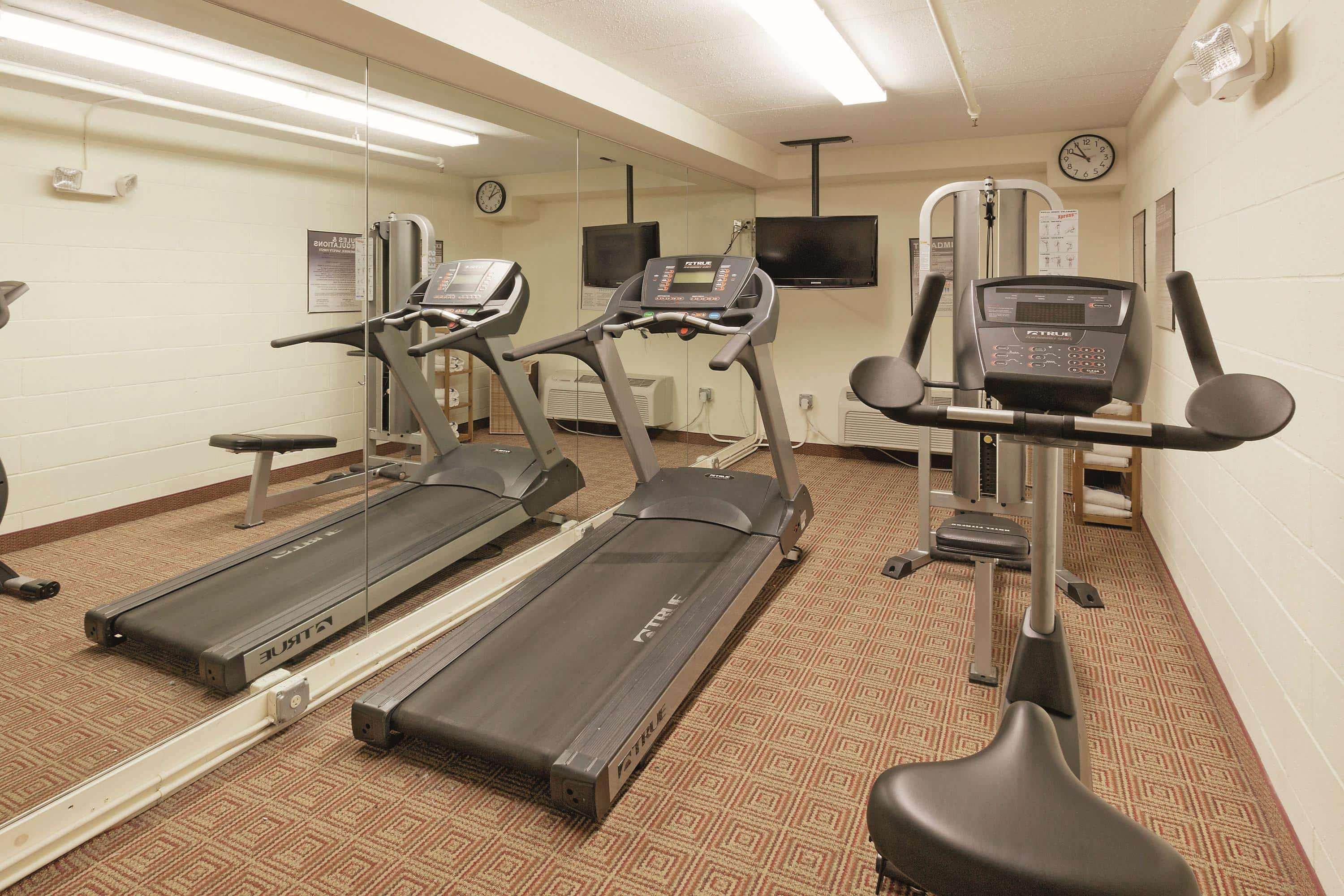 Hotel La Quinta By Wyndham Warwick Providence Airport Esterno foto