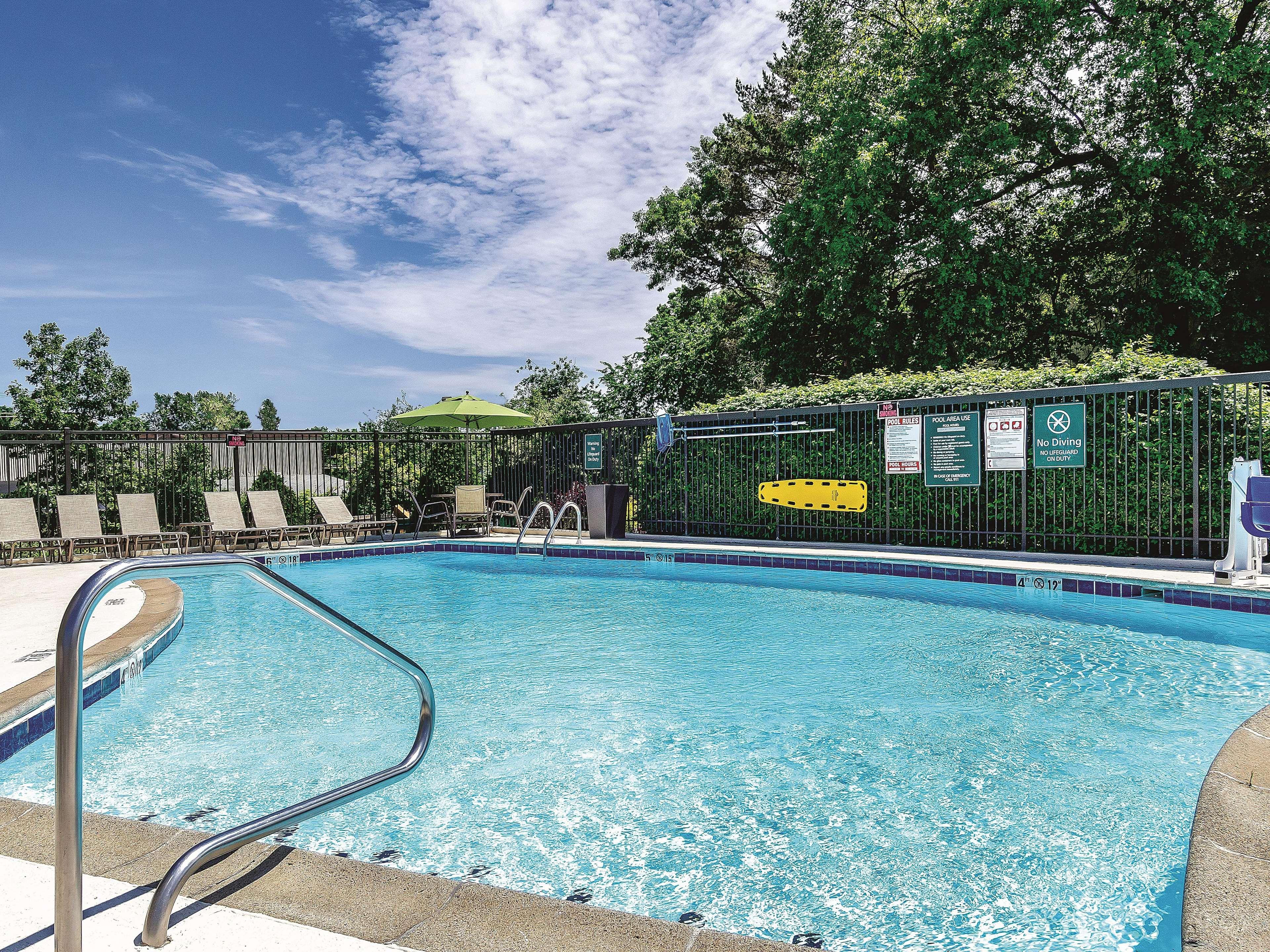 Hotel La Quinta By Wyndham Warwick Providence Airport Esterno foto