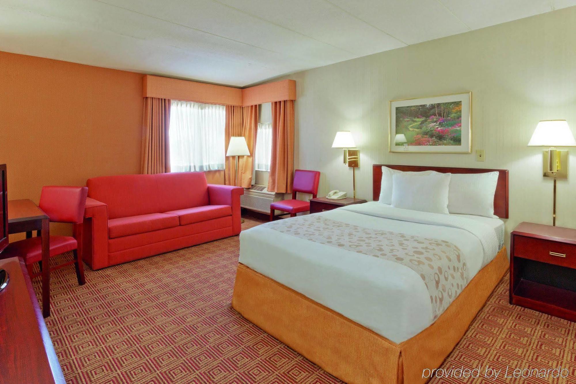 Hotel La Quinta By Wyndham Warwick Providence Airport Esterno foto