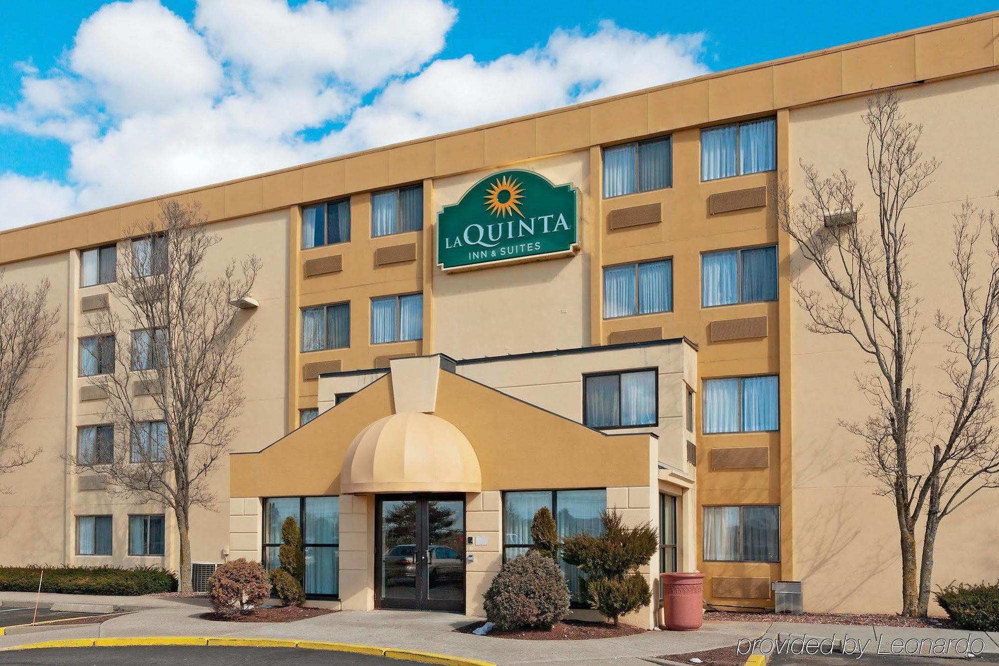 Hotel La Quinta By Wyndham Warwick Providence Airport Esterno foto